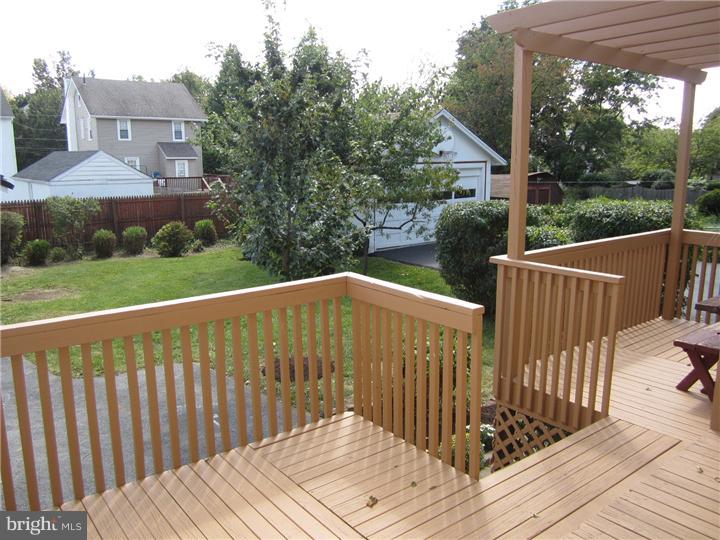 431 Sagamore Road Havertown, PA 19083 - Photo 23 of 25