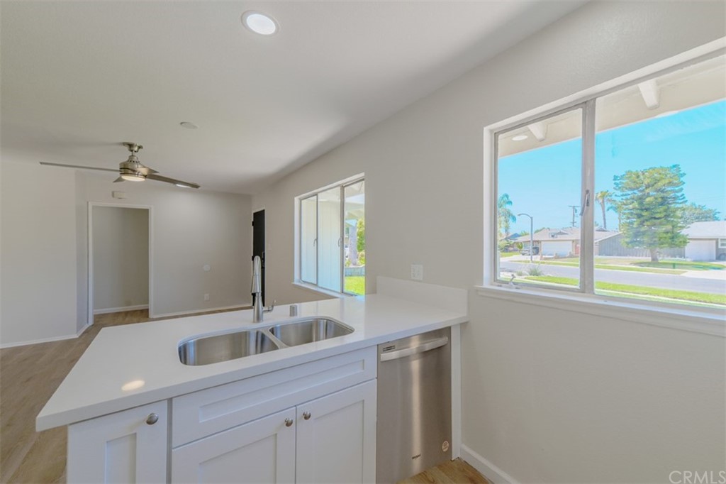 4349 Salerno Drive Riverside, CA 92503 - Photo 12 of 26