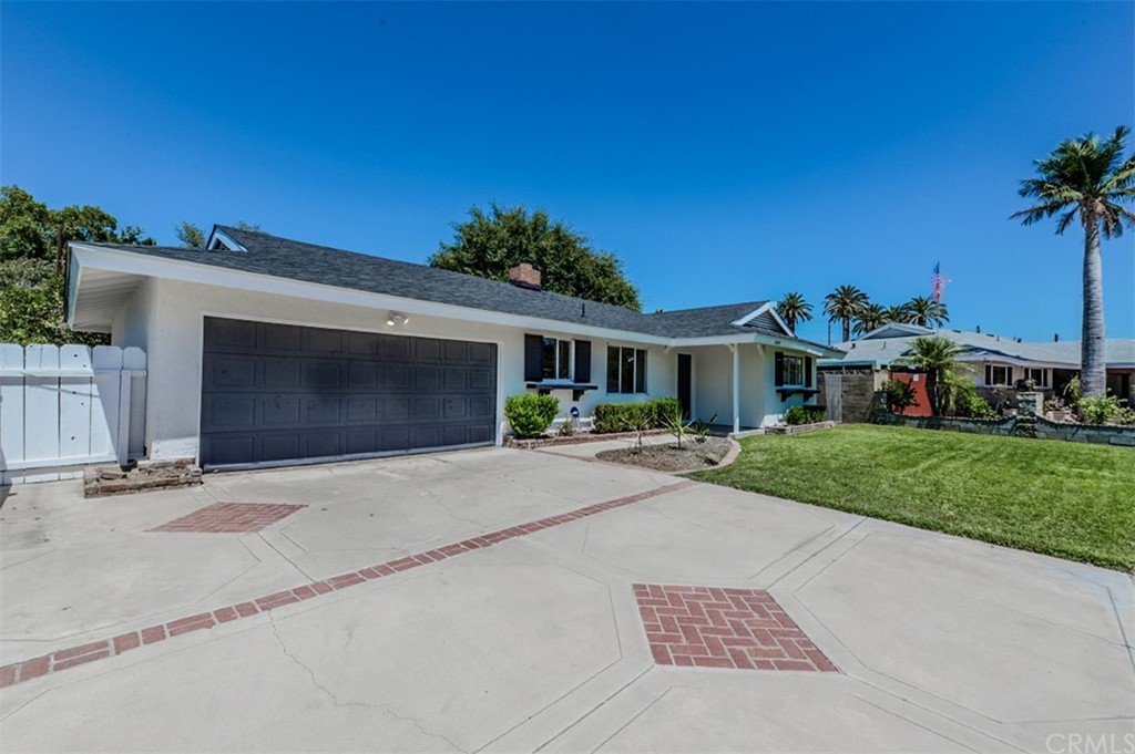 4349 Salerno Drive Riverside, CA 92503 - Photo 7 of 26