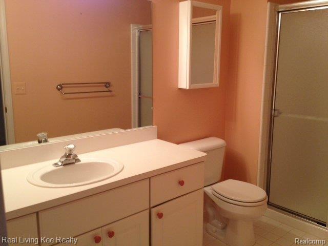 965 Churchill Circle, Unit 71 Rochester, MI 48307 - Photo 12 of 14 photo (11).JPG