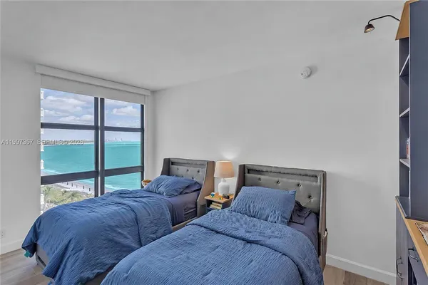 $2,590,000 | 1111 Crandon Boulevard, Unit B807, Key Biscayne, FL 33149