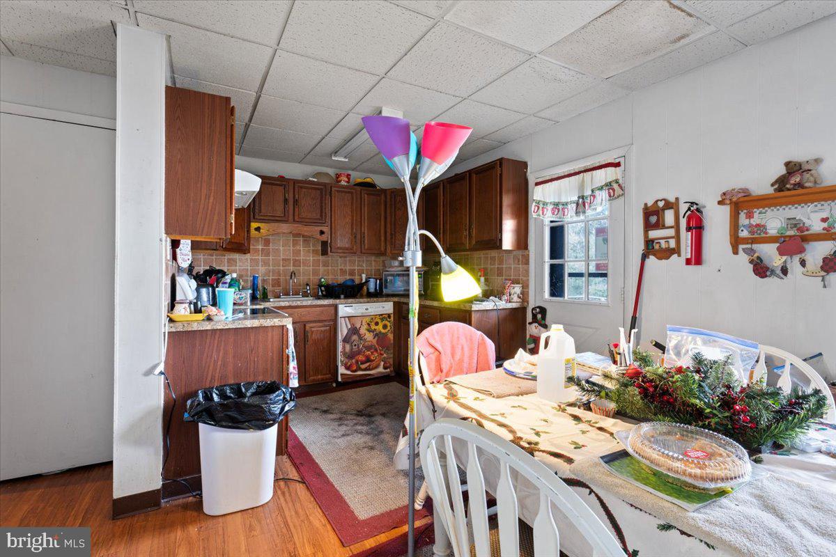 1208 West Norwegian Street Pottsville, PA 17901 - Photo 6 of 24