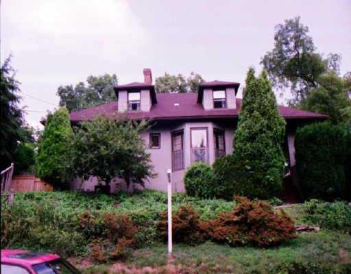 18 Edgecliff Road Rosslyn Farms, PA 15106 - Photo 1 of 1 Gallery Image 1