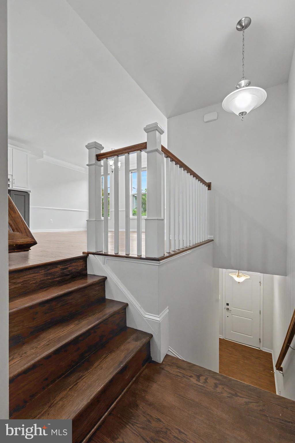 22503 Windsor Locks Square Ashburn, VA 20148 - Photo 3 of 53