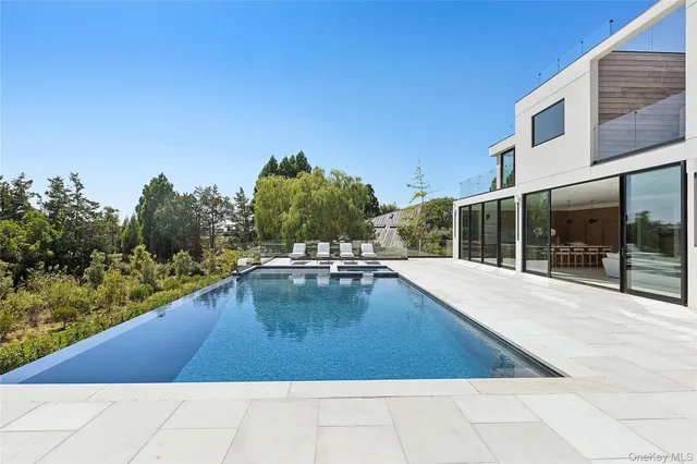 $17,495,000 | 99 Pointe Mecox Lane, Bridgehampton, NY 11976