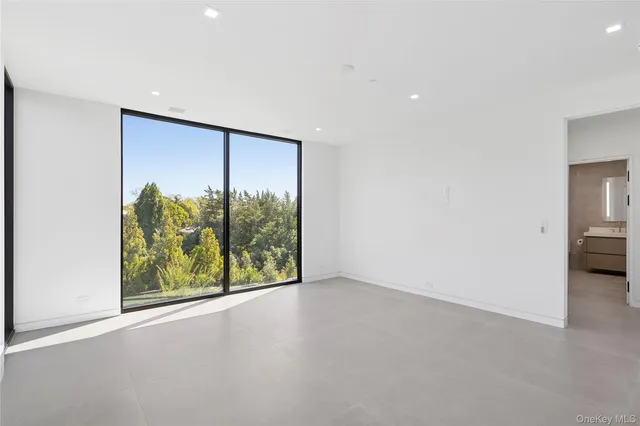 $17,495,000 | 99 Pointe Mecox Lane, Bridgehampton, NY 11976