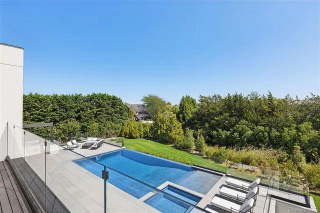 $17,495,000 | 99 Pointe Mecox Lane, Bridgehampton, NY 11976