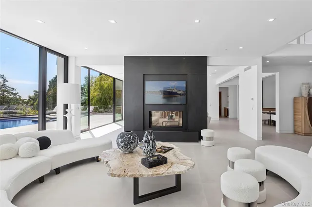 $17,495,000 | 99 Pointe Mecox Lane, Bridgehampton, NY 11976