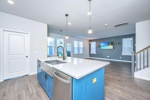 $750,000 | 2050 Utsey Street, Johns Island, SC 29455