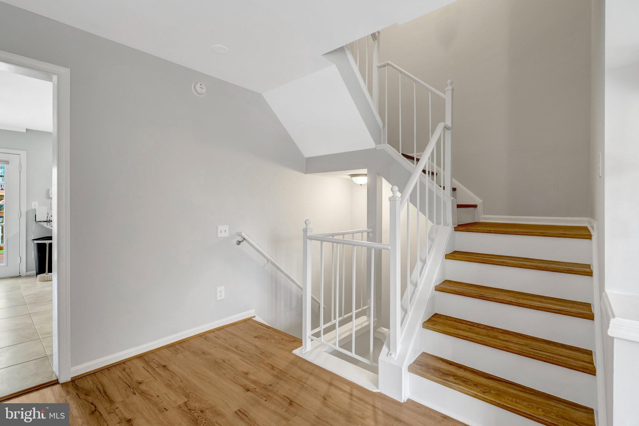 7905 Rebel Walk Drive Manassas, VA 20109 - Photo 22 of 51 a view of entryway