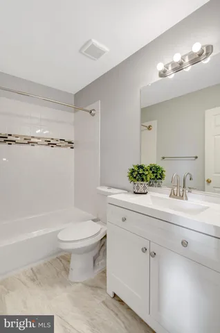 $514,990 | 7905 Rebel Walk Drive, Manassas, VA 20109