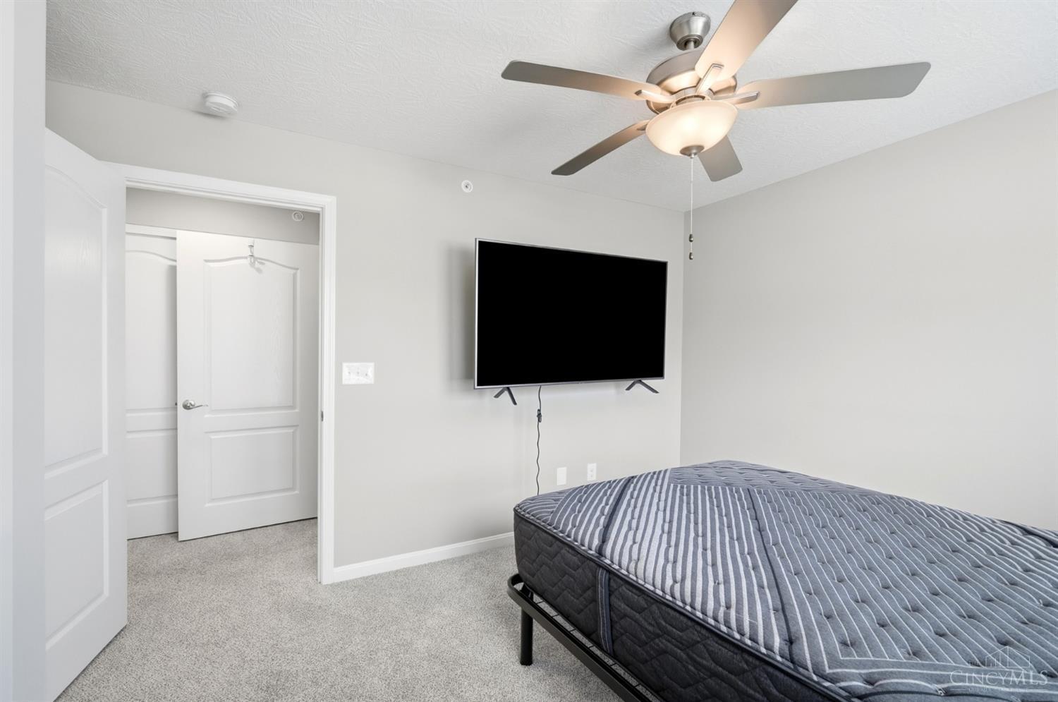 653 Tradition Ridge Cincinnati, OH 45245 - Photo 36 of 50