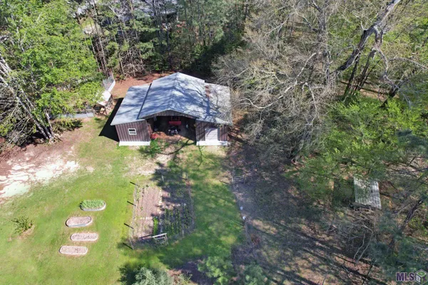 $1,190,000 | 7596 Tunica Trace, St. Francisville, LA 70775