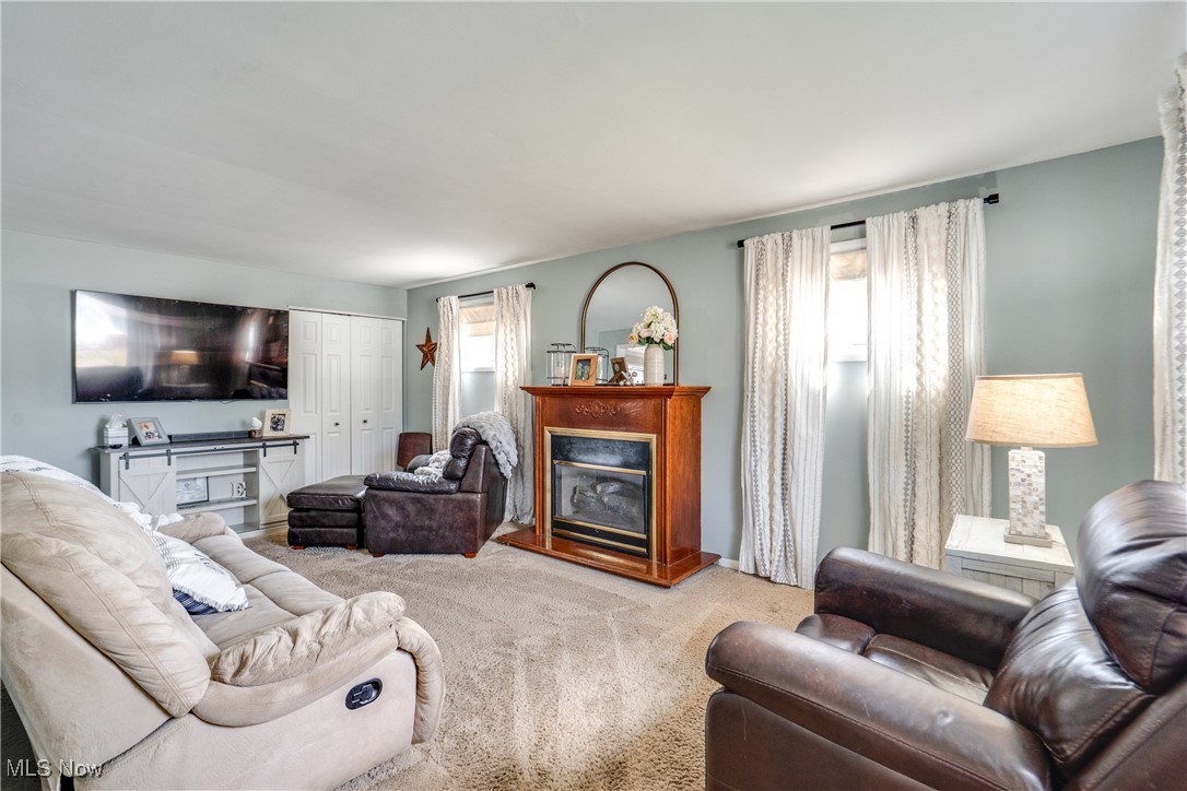 597 Herbert Road Akron, OH 44312 - Photo 4 of 34 Gallery Image 4