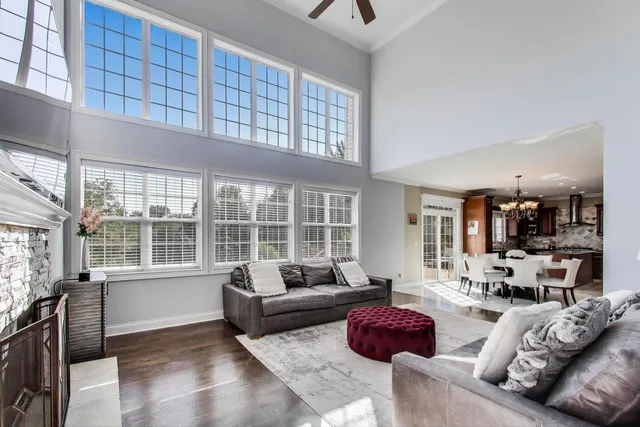 $729,000 | 5205 Notting Hill Road, Gurnee, IL 60031