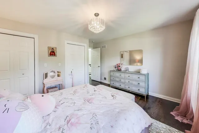 $729,000 | 5205 Notting Hill Road, Gurnee, IL 60031