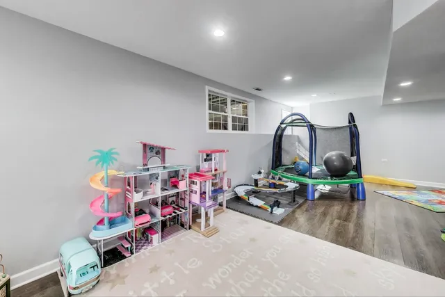 $729,000 | 5205 Notting Hill Road, Gurnee, IL 60031