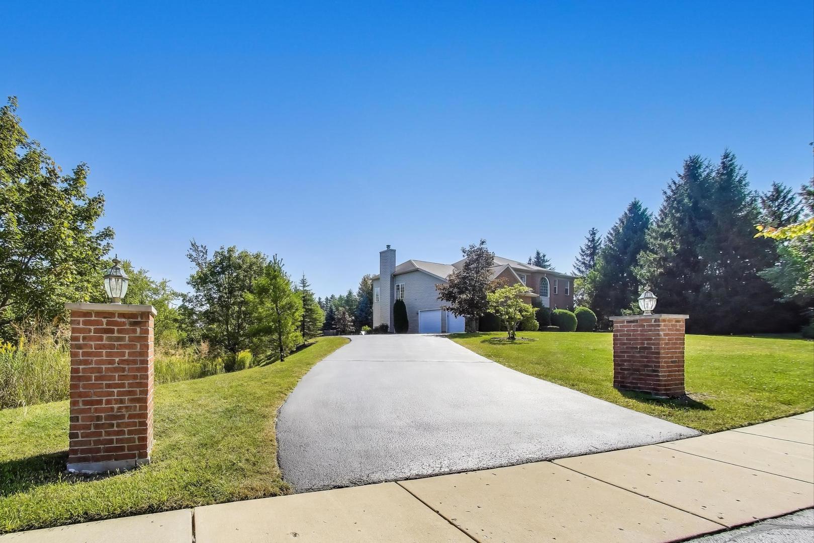 5205 Notting Hill Road Gurnee, IL 60031 - Photo 4 of 58