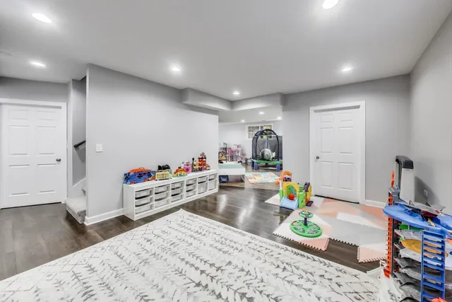 $729,000 | 5205 Notting Hill Road, Gurnee, IL 60031