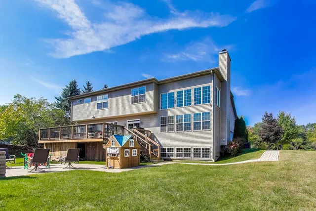 $729,000 | 5205 Notting Hill Road, Gurnee, IL 60031