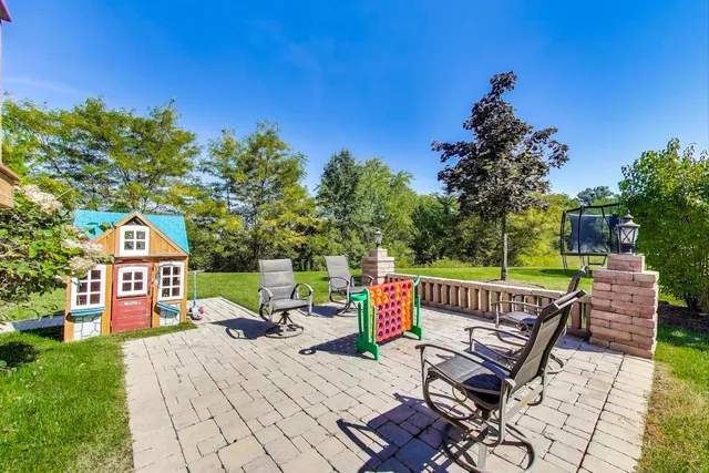 $729,000 | 5205 Notting Hill Road, Gurnee, IL 60031