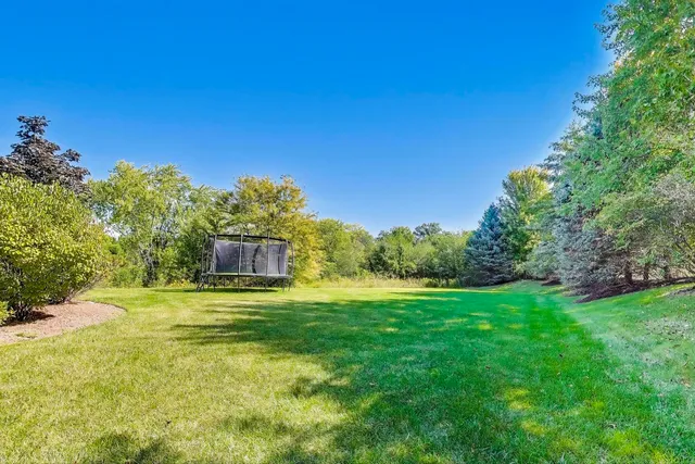 $729,000 | 5205 Notting Hill Road, Gurnee, IL 60031