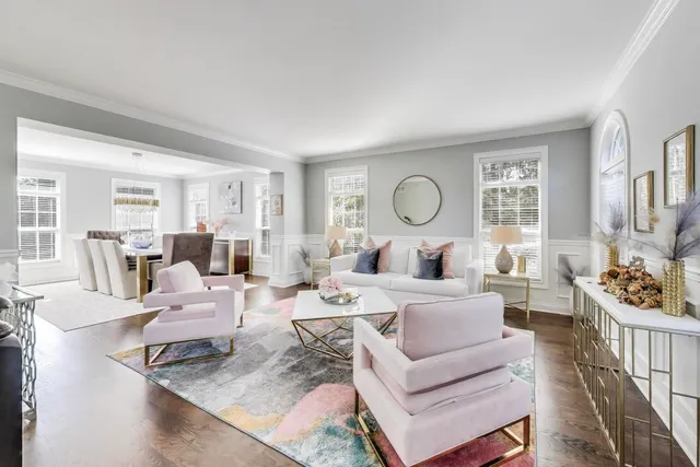 $729,000 | 5205 Notting Hill Road, Gurnee, IL 60031