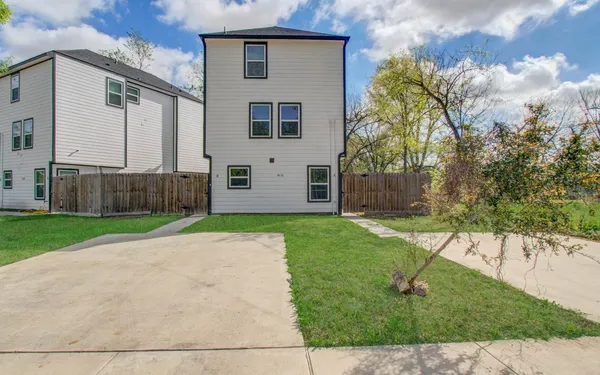 $1,750 | 4616 Shreveport Boulevard, Unit B, Houston, TX 77028