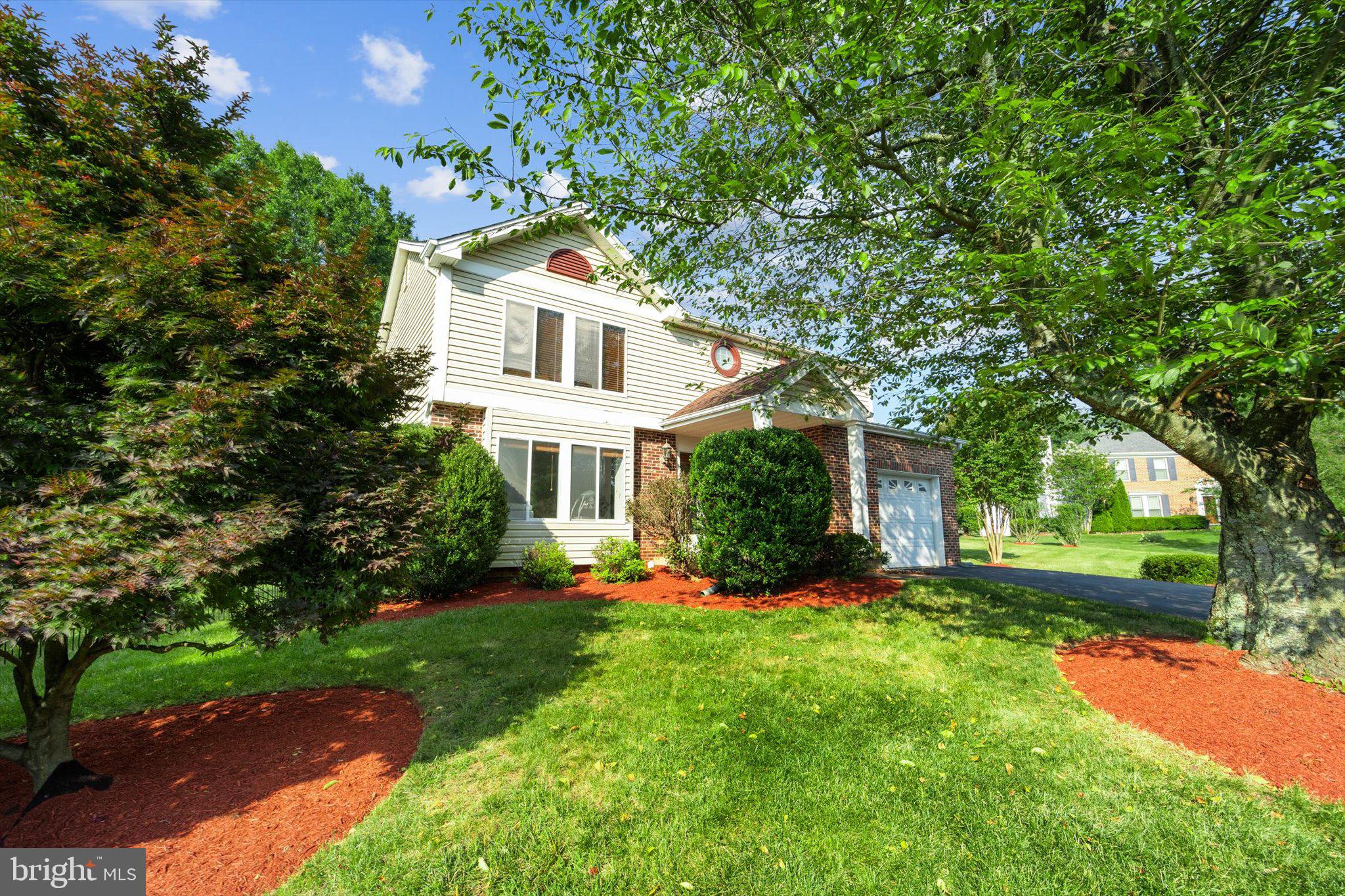 10461 Brackets Ford Circle Manassas, VA 20110 - Photo 2 of 52