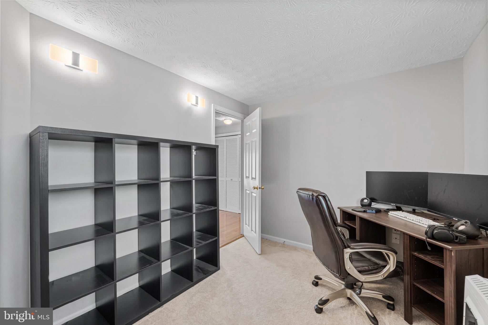 10461 Brackets Ford Circle Manassas, VA 20110 - Photo 29 of 52 Bedroom 3