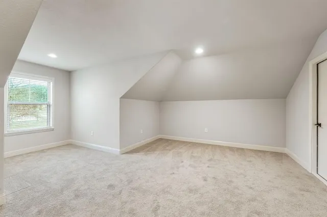 $374,900 | 105 Easy Street, Glen Rose, TX 76043