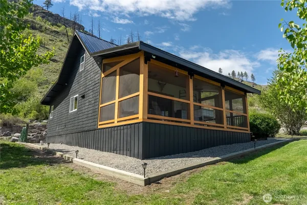 $625,000 | 30 Alkali Cutoff Road, Riverside, WA 98849