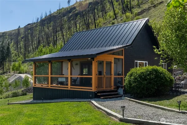 $625,000 | 30 Alkali Cutoff Road, Riverside, WA 98849