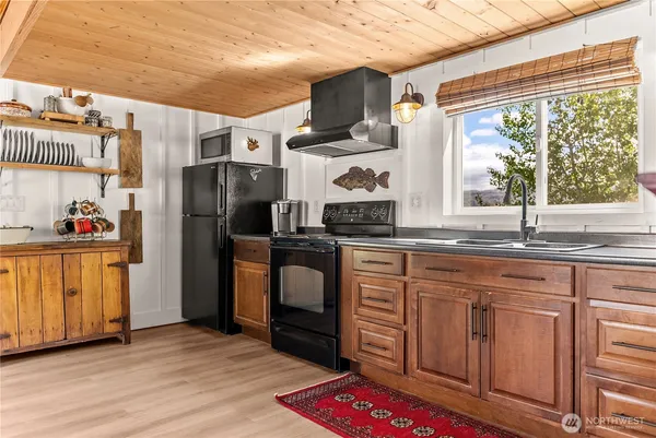 $625,000 | 30 Alkali Cutoff Road, Riverside, WA 98849