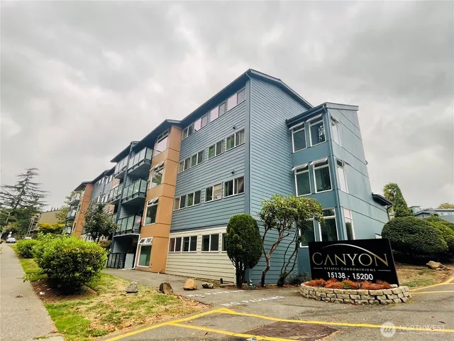 $1,499 | 15154 65th Avenue South, Unit 911, Tukwila, WA 98188