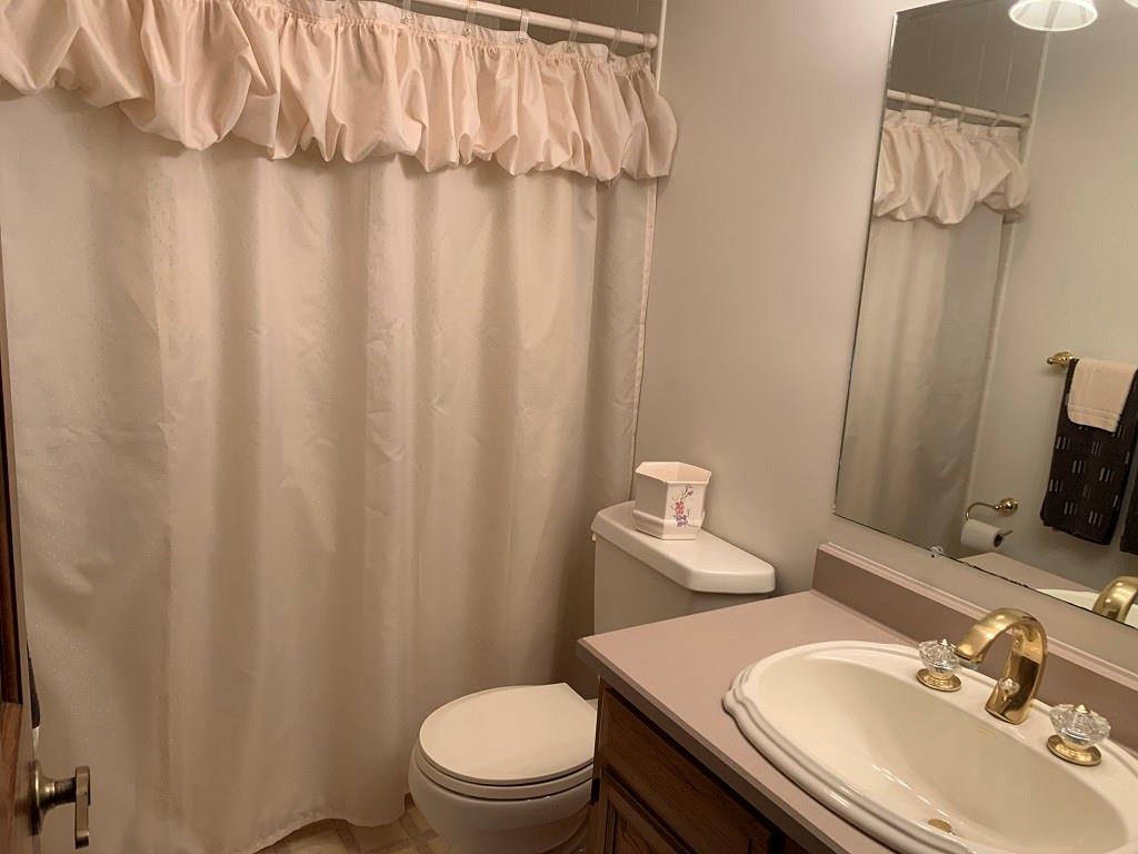 91 Valley Road Indiana, PA 15701 - Photo 10 of 15 Bathroom