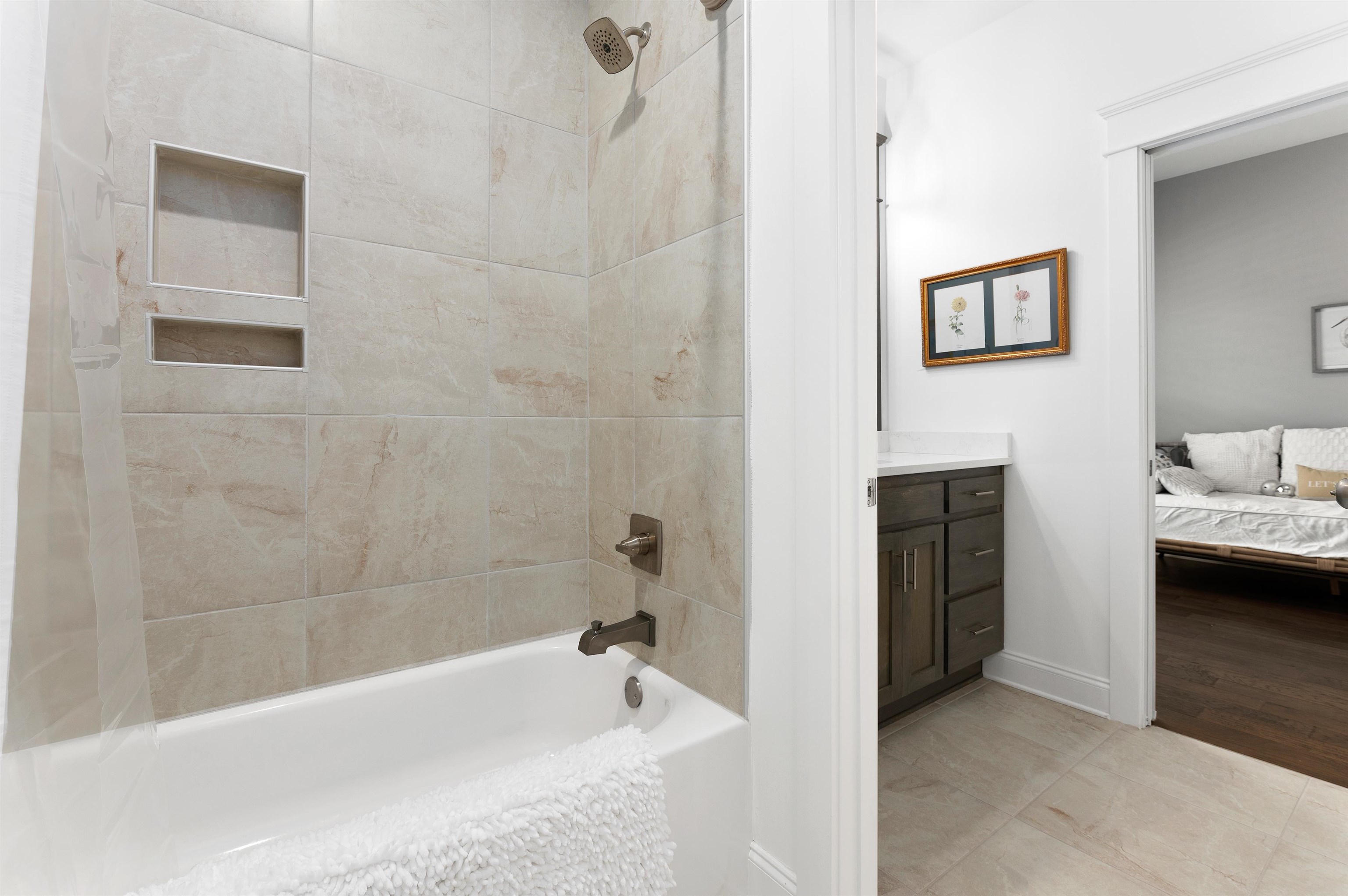 322 Garrison Boulevard Fairhope, AL 36532 - Photo 26 of 42 Bathroom