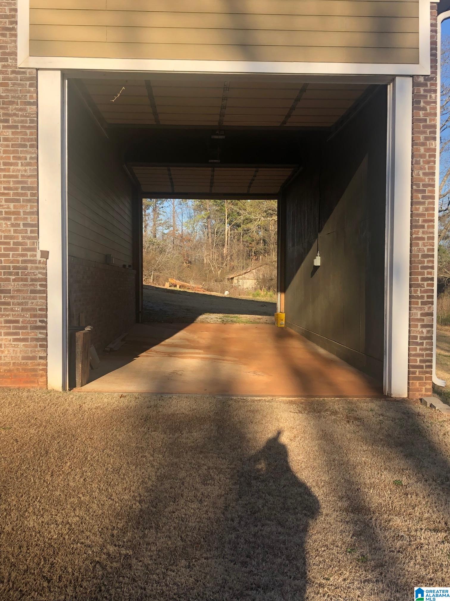 4251 South Shades Crest Road Birmingham, AL 35244 - Photo 6 of 19