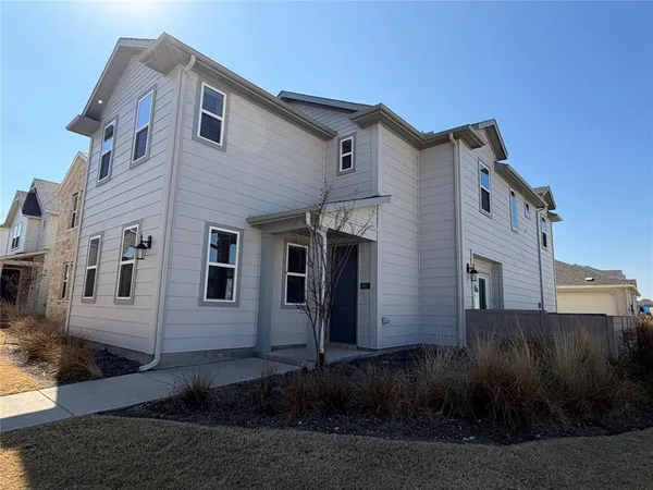 $2,855 | 805 Vine Street, Unit 120, Argyle, TX 76226