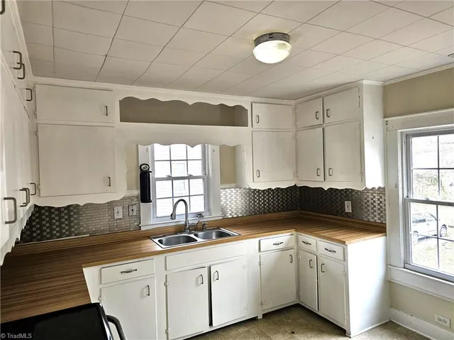 $180,000 | 901 Grace Avenue, Burlington, NC 27217