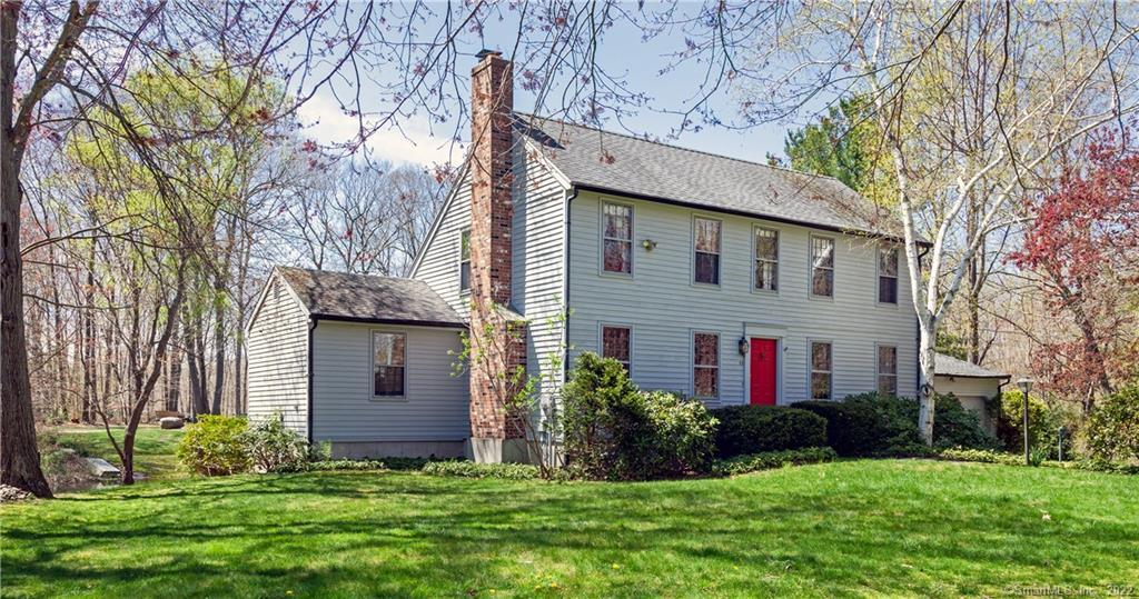 33 Longate Road Clinton, CT 06413 - Photo 1 of 1 Welcome Home!