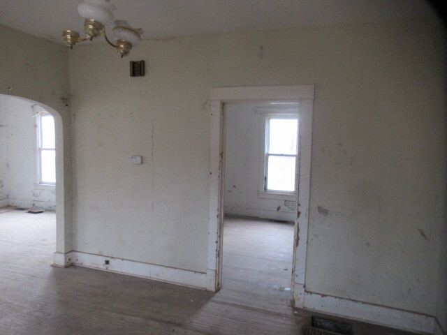 106 South State Street Danville, IL 61832 - Photo 4 of 13