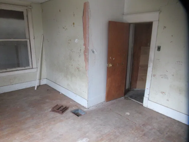 $3,600 | 106 South State Street, Danville, IL 61832