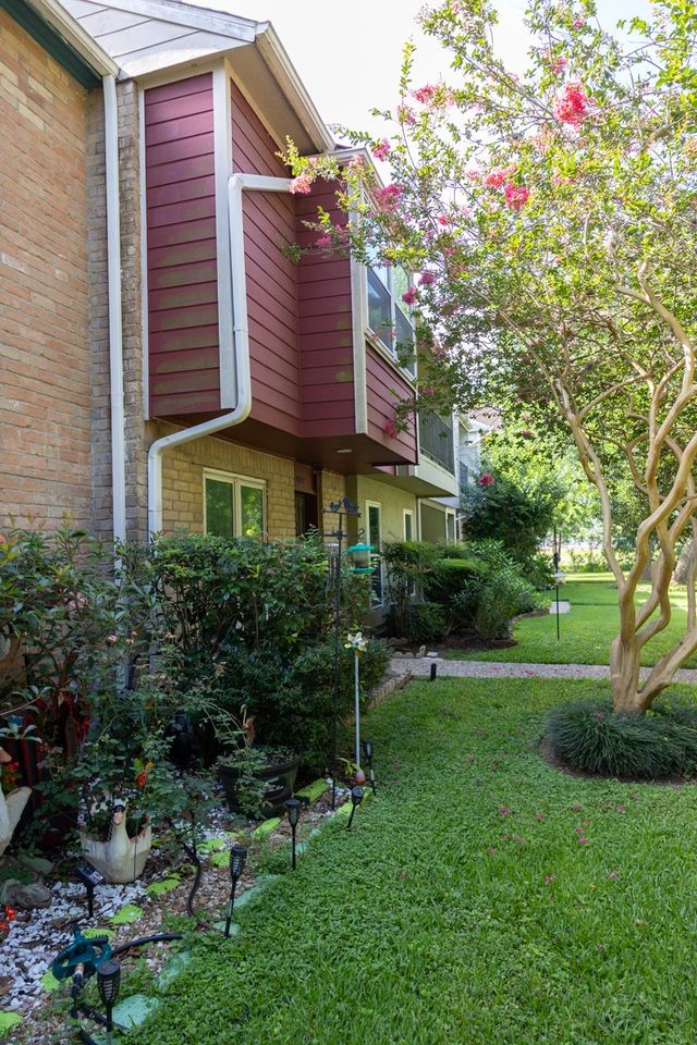 9517 Fondren Road Houston, TX 77074 - Photo 34 of 39