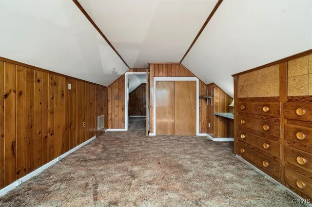 $230,000 | 16 Bellewood Circle, Syracuse, NY 13212