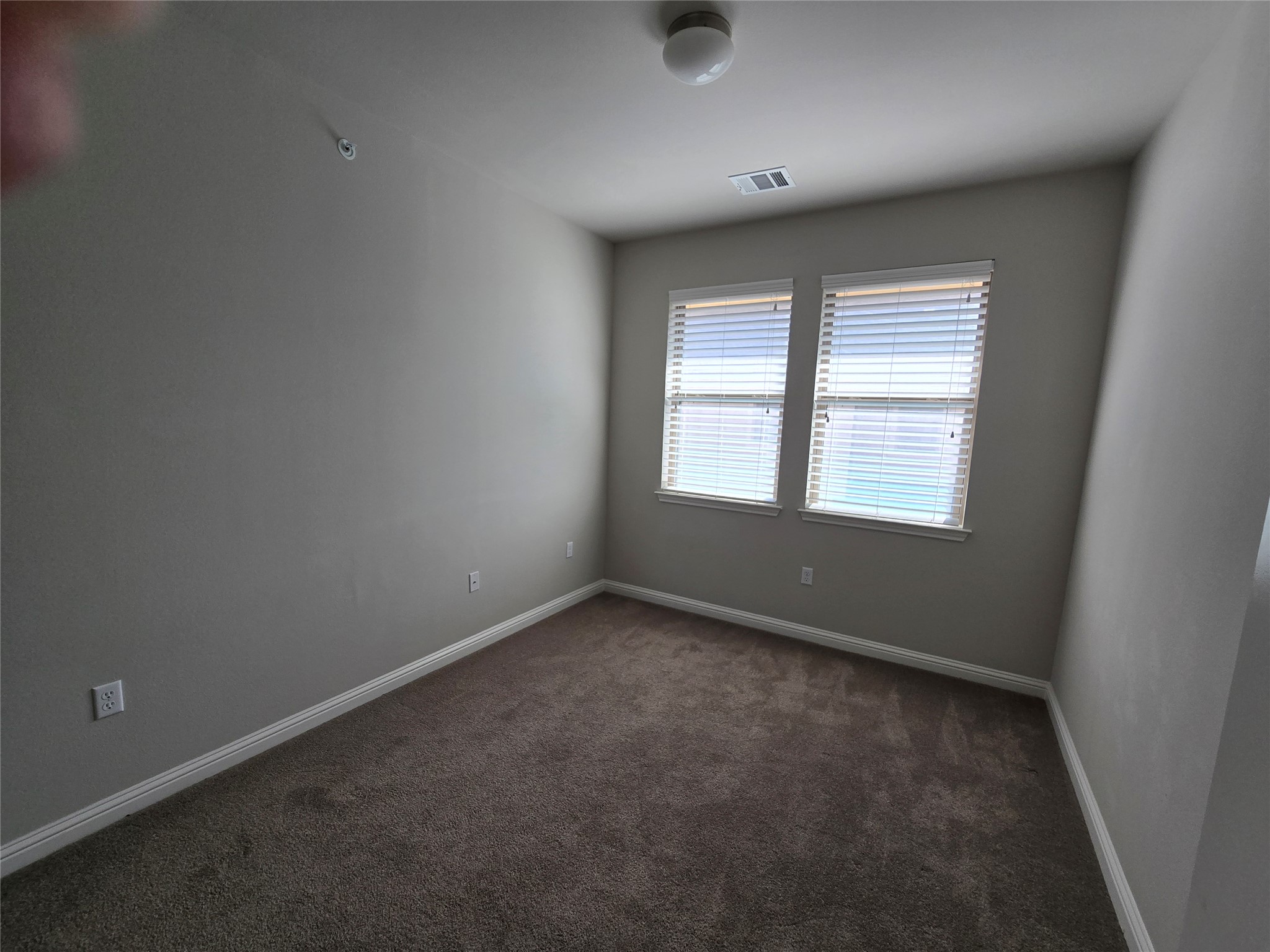 13800 Lyndhurst Street, Unit 233 Austin, TX 78717 - Photo 29 of 38 an empty room with a window