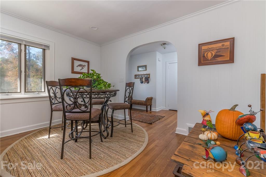 55 Markham Road Tryon, NC 28782 - Photo 5 of 31 Gallery Image 5