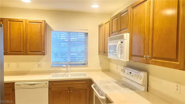 $1,700 | 9440 Ivy Brook Run, Unit 507, Fort Myers, FL 33913