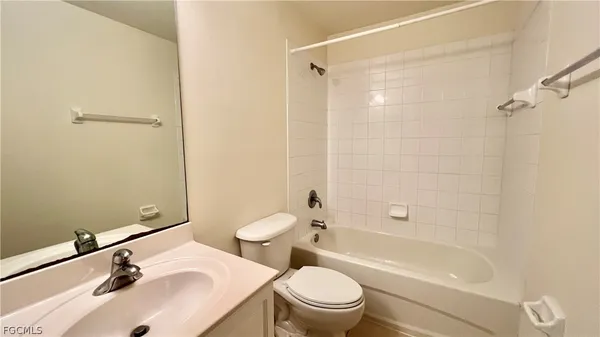 $1,700 | 9440 Ivy Brook Run, Unit 507, Fort Myers, FL 33913