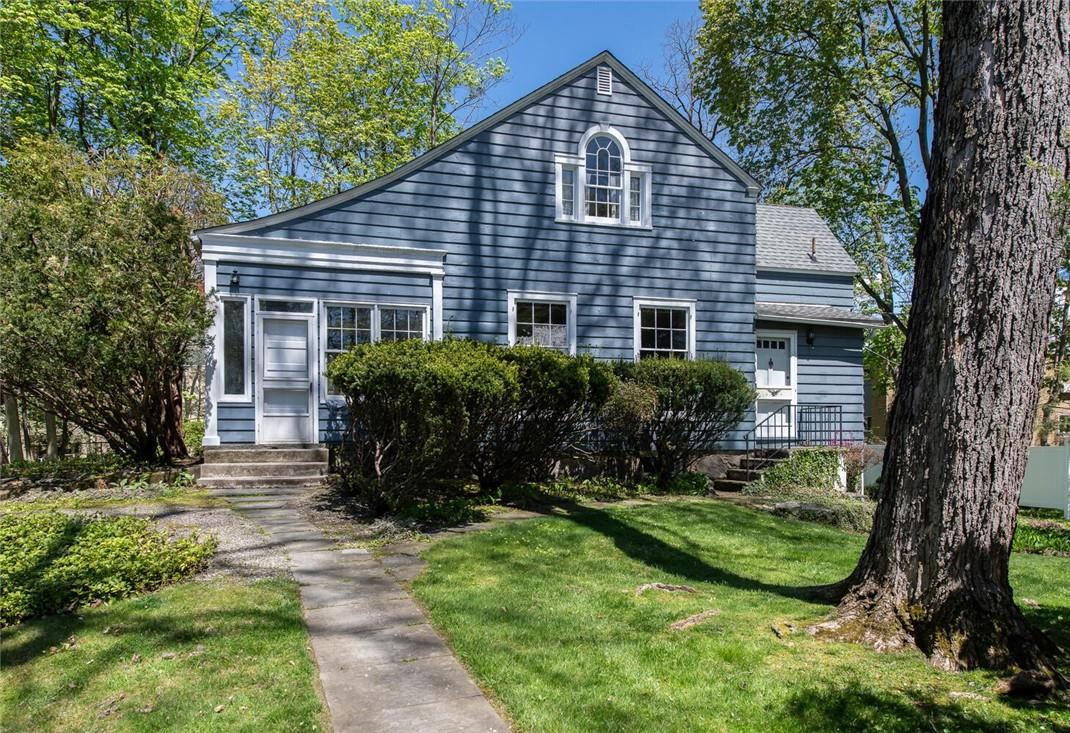 17 Circular Road Poughkeepsie, NY 12601 - Photo 1 of 1 Gallery Image 1